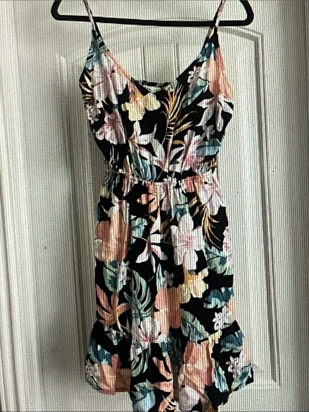 Hurley Black Floral Print Spaghetti-Strap Mini Dress
